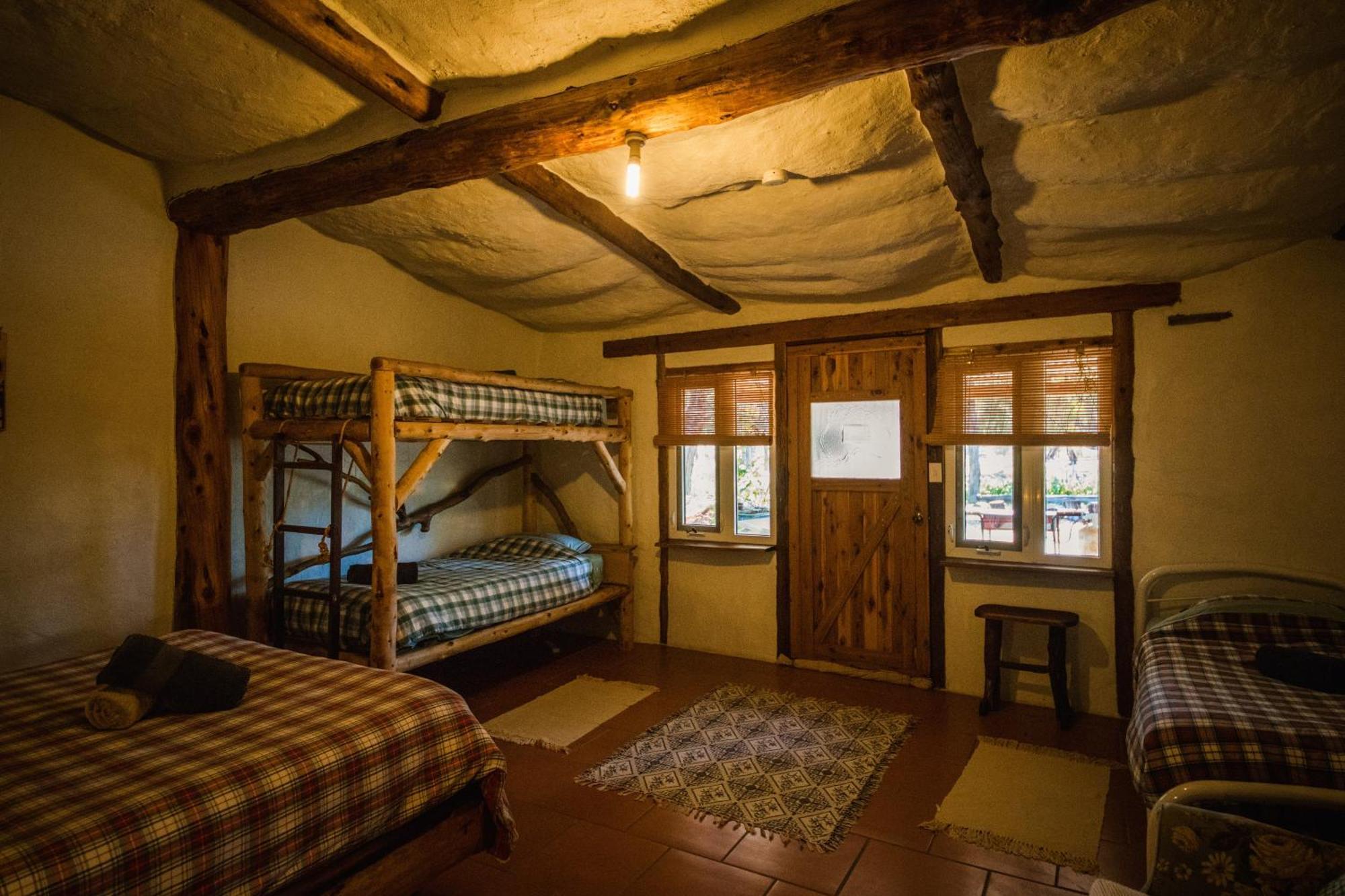 Pilliga Pottery Creative Farmstay Coonabarabran Habitación foto